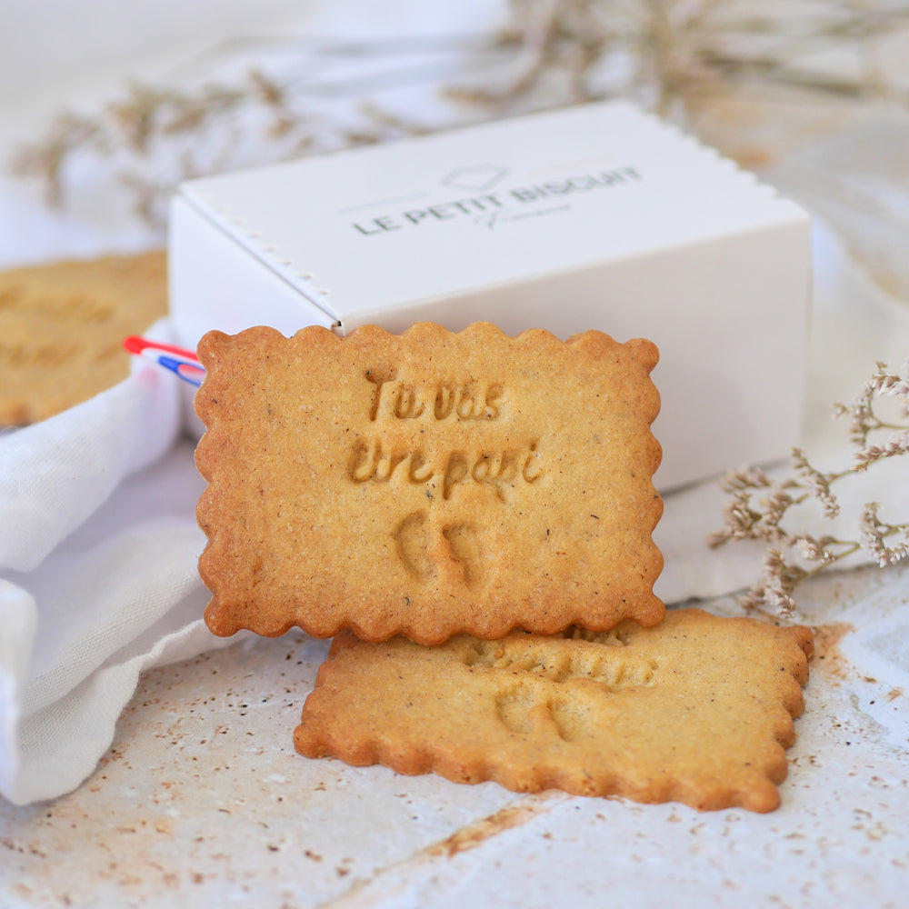 Biscuit à message pour annoncer une grossesse au futur papi par Le Petit Biscuit Français